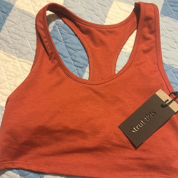 NWT strut this sports race back bra - Picture 10 of 11